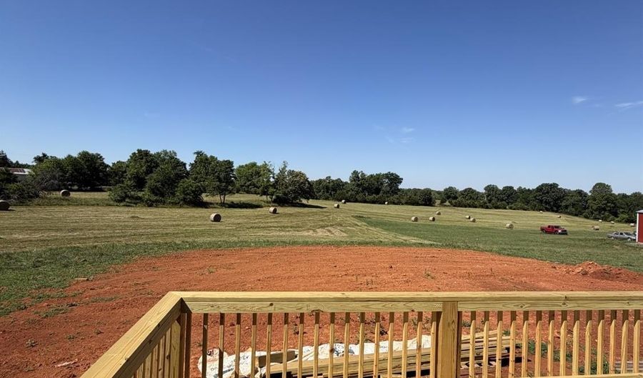 1560 Buck Creek Rd, Appomattox, VA 24522 - 3 Beds, 2 Bath