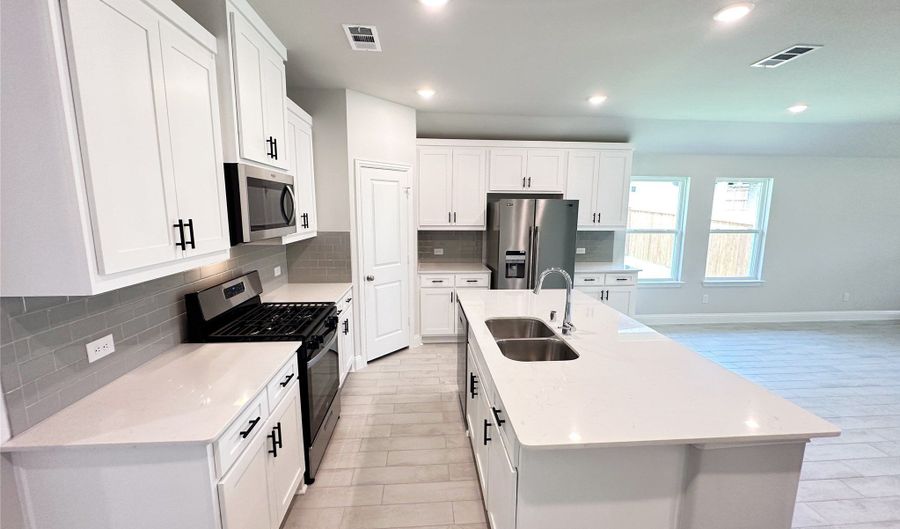 1216 Castiglione Ln, Anna, TX 75409 - 3 Beds, 2 Bath