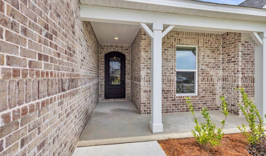 13740 Winterberry Dr, Biloxi, MS 39532 - 5 Beds, 3 Bath