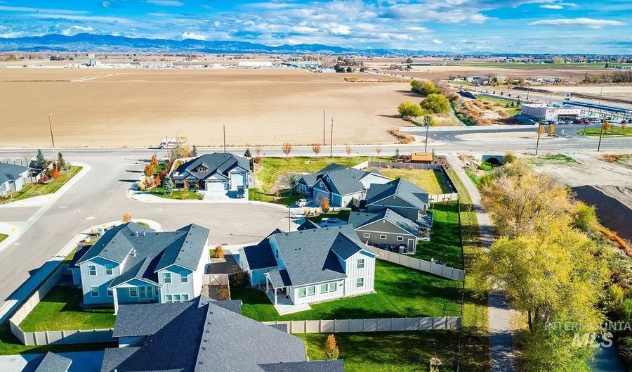 20139 Carbondale Ave, Caldwell, ID 83605 - 4 Beds, 3 Bath