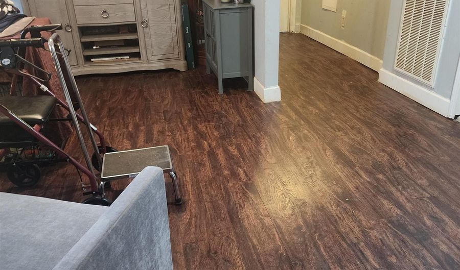 1206 Manse Jolly Rd, Anderson, SC 29621 - 2 Beds, 1 Bath