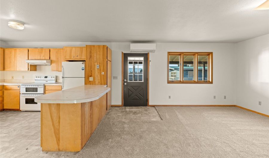 370 Commerce St, Bigfork, MT 59911 - 2 Beds, 2 Bath