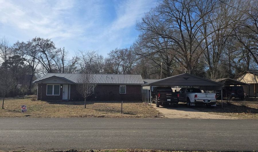 503 NE K St, Antlers, OK 74523 - 3 Beds, 2 Bath