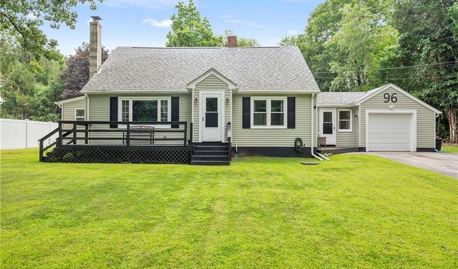 96 Dexter Rd, Scituate, RI 02857 - 3 Beds, 2 Bath