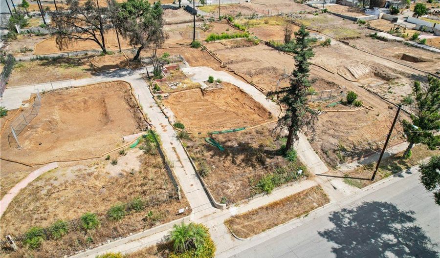 1091 E Mariposa St, Altadena, CA 91001 - 0 Beds, 0 Bath