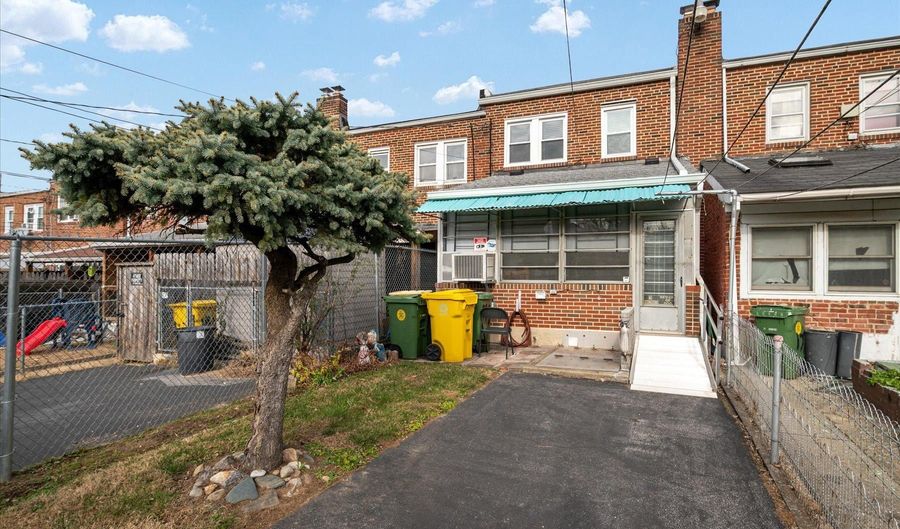 179 W MEADOW Rd, Baltimore, MD 21225 - 3 Beds, 2 Bath