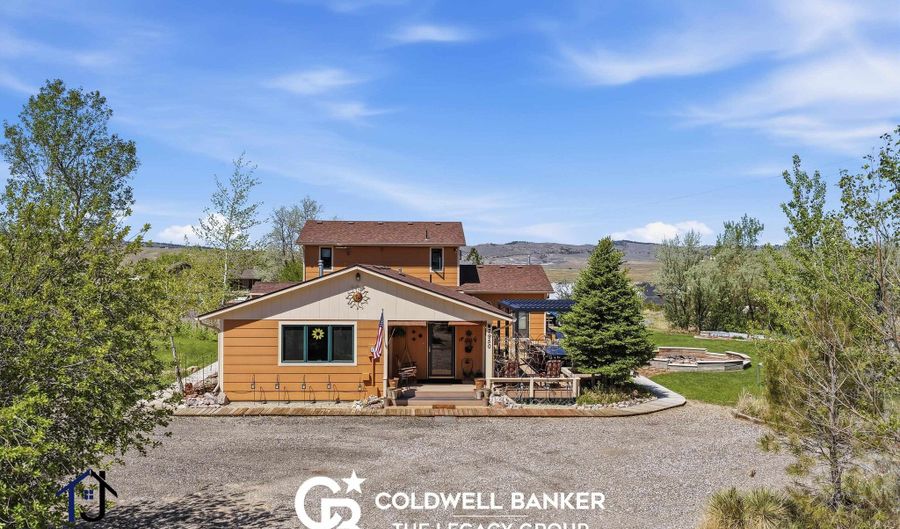 7950 W Riverside Dr, Casper, WY 82604 - 4 Beds, 4 Bath