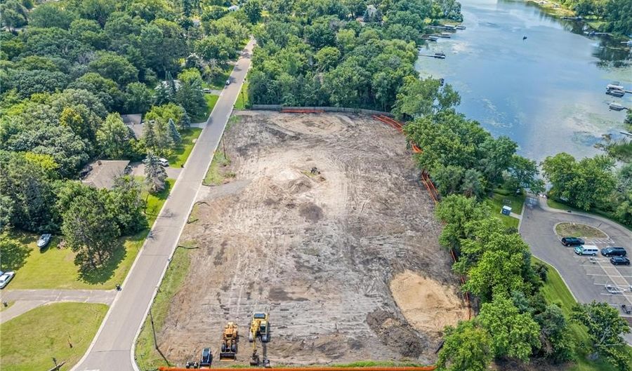 13624 Gladiola St NW, Andover, MN 55304 - 3 Beds, 2 Bath