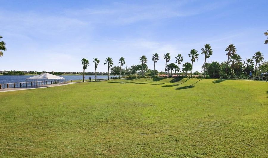 5420 SILVER SUN Dr, Apollo Beach, FL 33572 - 3 Beds, 2 Bath