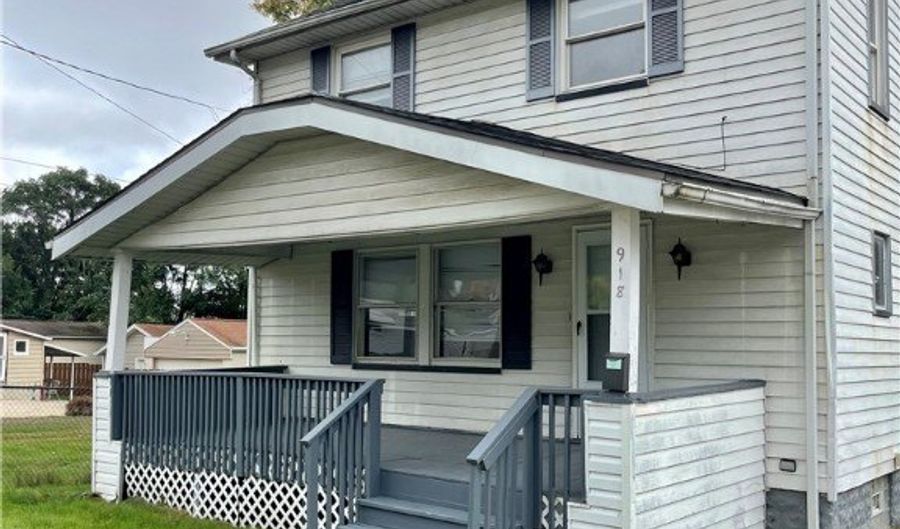 918 Silvercrest Ave, Akron, OH 44314 - 3 Beds, 1 Bath