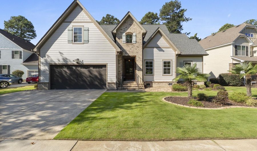 271 Woodlander Dr, Blythewood, SC 29016 - 5 Beds, 3 Bath