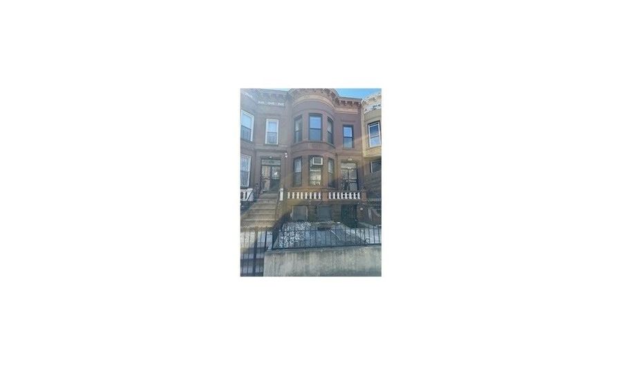 1566 Union St, Brooklyn, NY 11238 - 4 Beds, 2 Bath