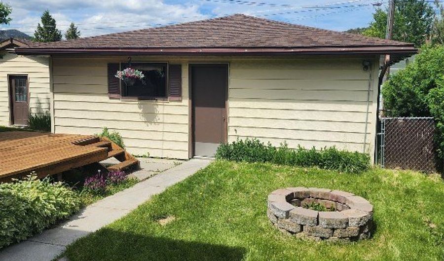 2108 Garfield, Anaconda, MT 59711 - 3 Beds, 2 Bath