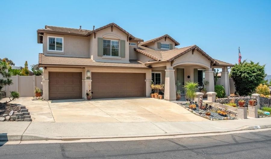 2288 Boulders Ct, Alpine, CA 91901 - 4 Beds, 3 Bath