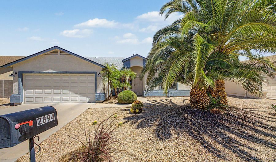 2894 W HIDALGO St, Apache Junction, AZ 85120 - 4 Beds, 2 Bath