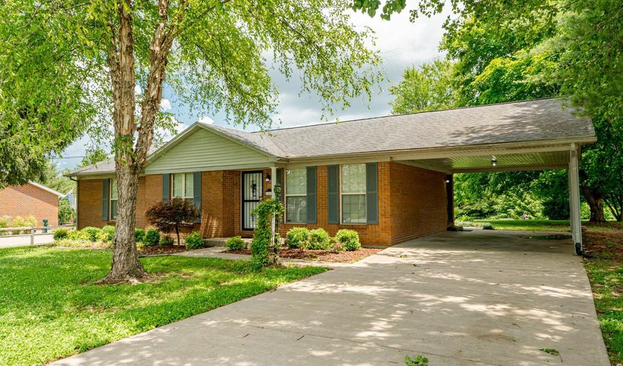 1117 Breezy Way, Bardstown, KY 40004 - 3 Beds, 2 Bath