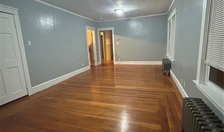 113 Pleasant St, Cranston, RI 02910 - 3 Beds, 2 Bath