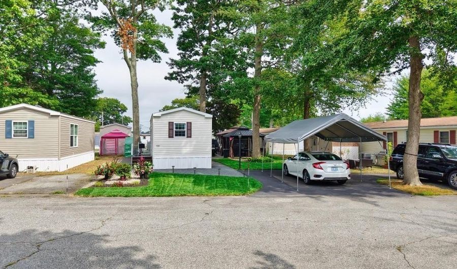 533 Forest Park, Middletown, RI 02842 - 1 Beds, 1 Bath