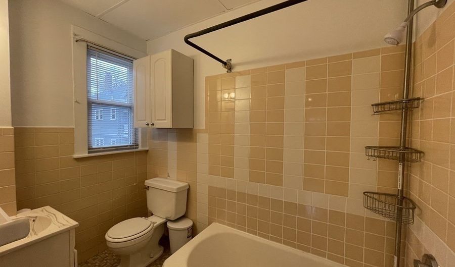 7 Mount Vernon St 3, Boston, MA 02135 - 2 Beds, 1 Bath