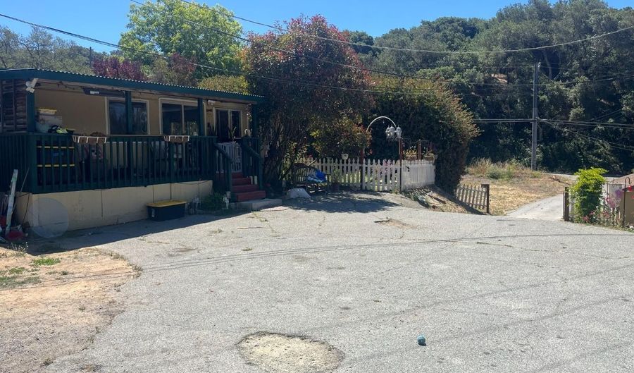 910 Carr Ave, Aromas, CA 95004 - 3 Beds, 1 Bath