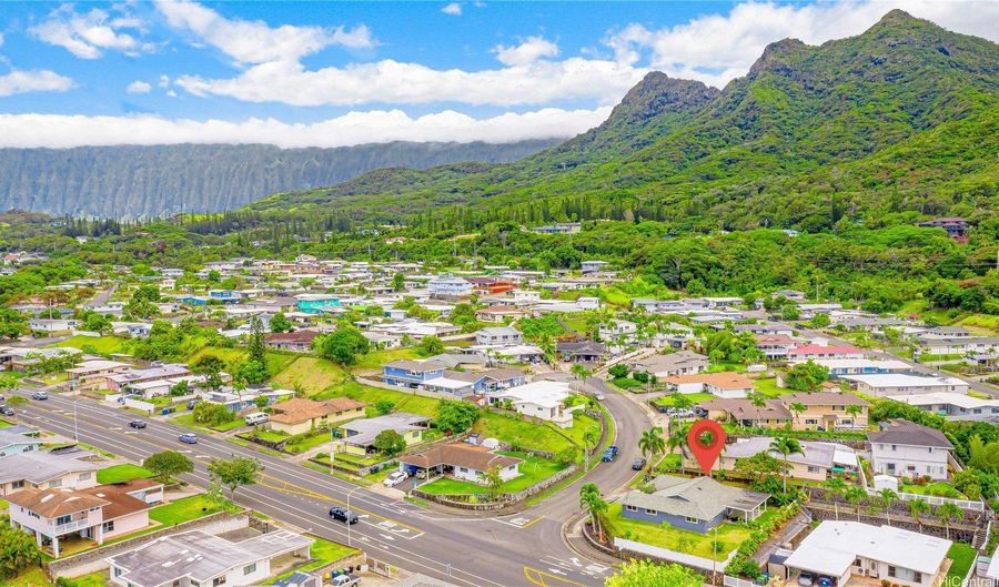 1433 Akanahe Pl, Kailua, HI 96734 - 3 Beds, 2 Bath
