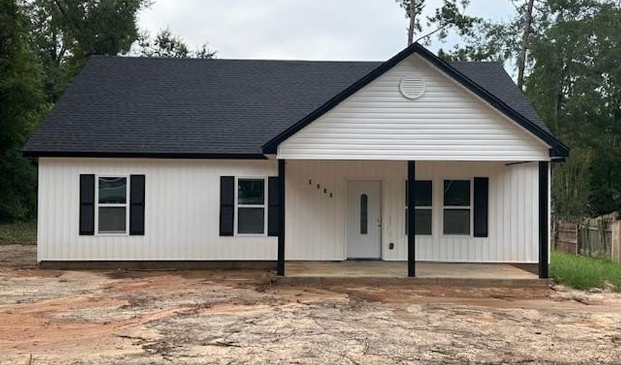 1503 Smart St, Bainbridge, GA 39817 - 3 Beds, 2 Bath