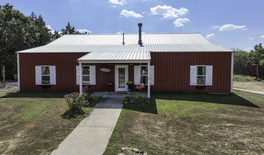 1307 Route Af, Ava, MO 65608 - 3 Beds, 2 Bath