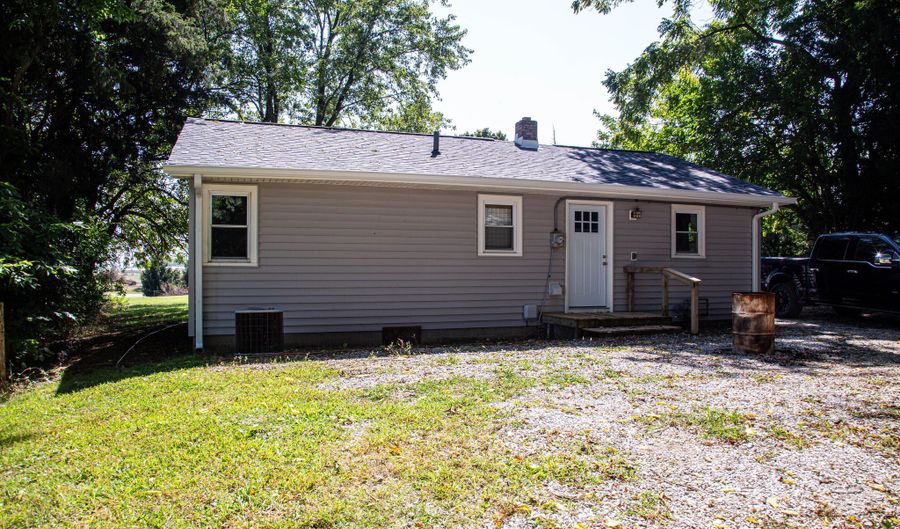480 E Old Plank Rd, Bargersville, IN 46106 - 3 Beds, 1 Bath