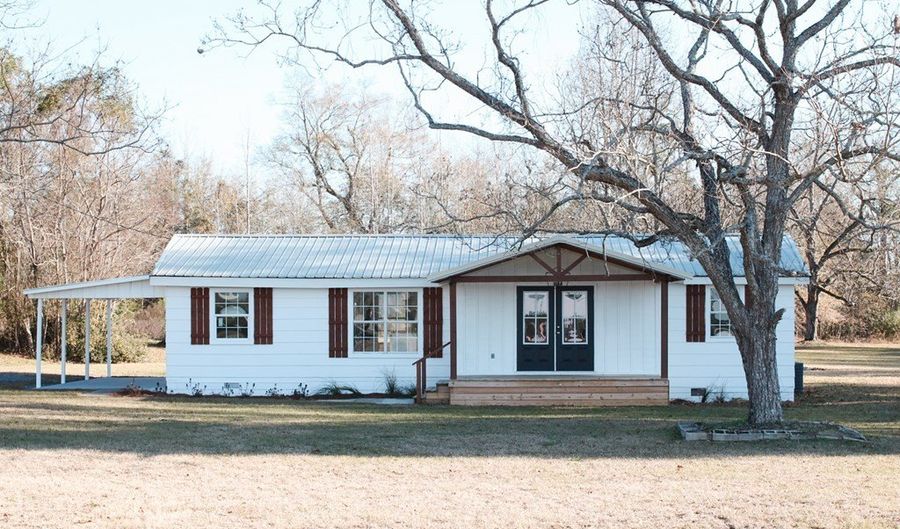 3658 County Road 6636, Banks, AL 36005 - 4 Beds, 3 Bath