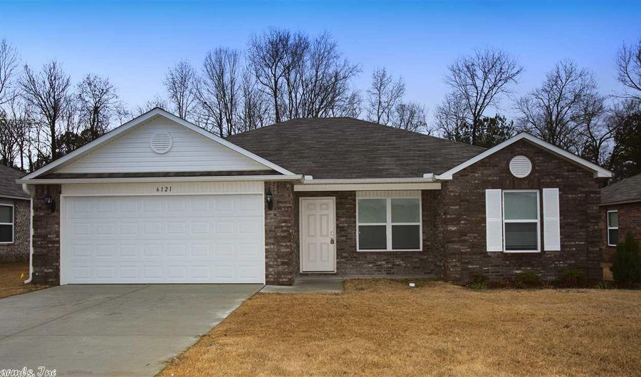 6121 Saddle Hill Dr, Alexander, AR 72002 - 3 Beds, 2 Bath