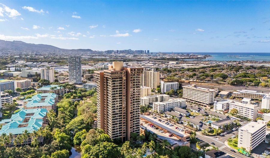 5333 Likini St 1105, Honolulu, HI 96818 - 1 Beds, 1 Bath