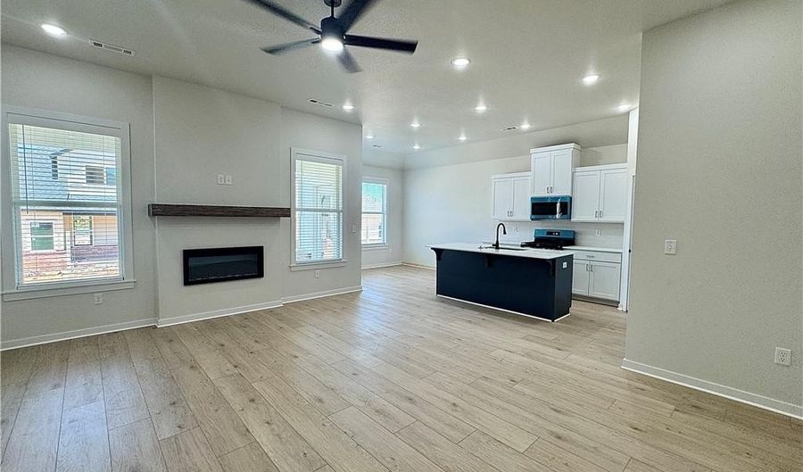 5908 SW Desert Ave, Bentonville, AR 72713 - 4 Beds, 2 Bath