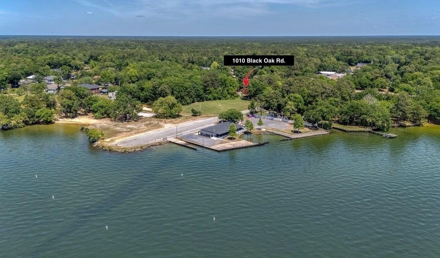 1010 Black Oak Rd, Bonneau, SC 29431 - 3 Beds, 3 Bath