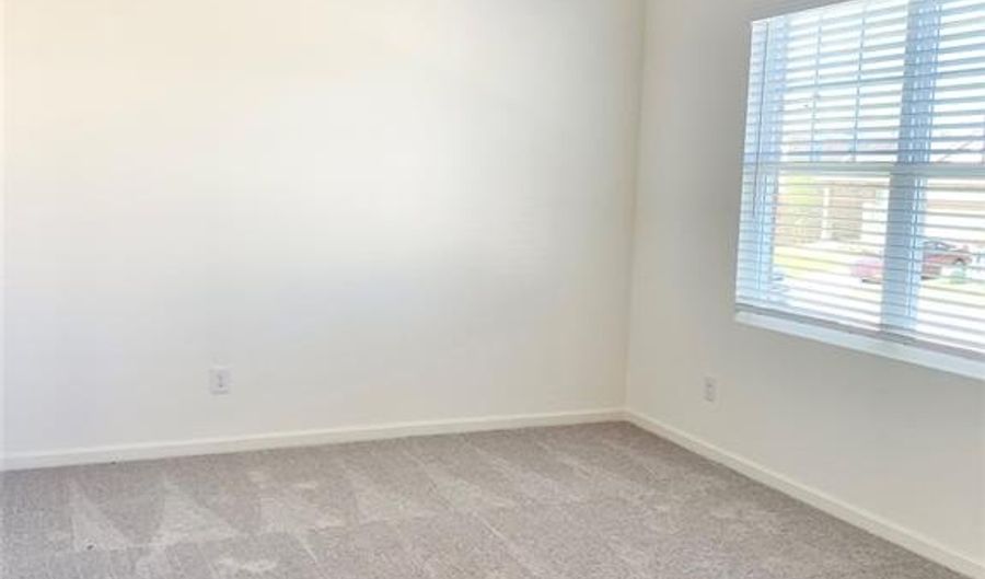 709 Cedar Elm Dr, Anna, TX 75409 - 4 Beds, 3 Bath