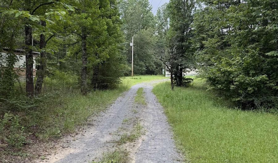 45 Parkwood Ln, Arab, AL 35016 - 3 Beds, 2 Bath