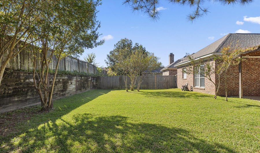211 Jacks Pl, Brandon, MS 39047 - 3 Beds, 2 Bath