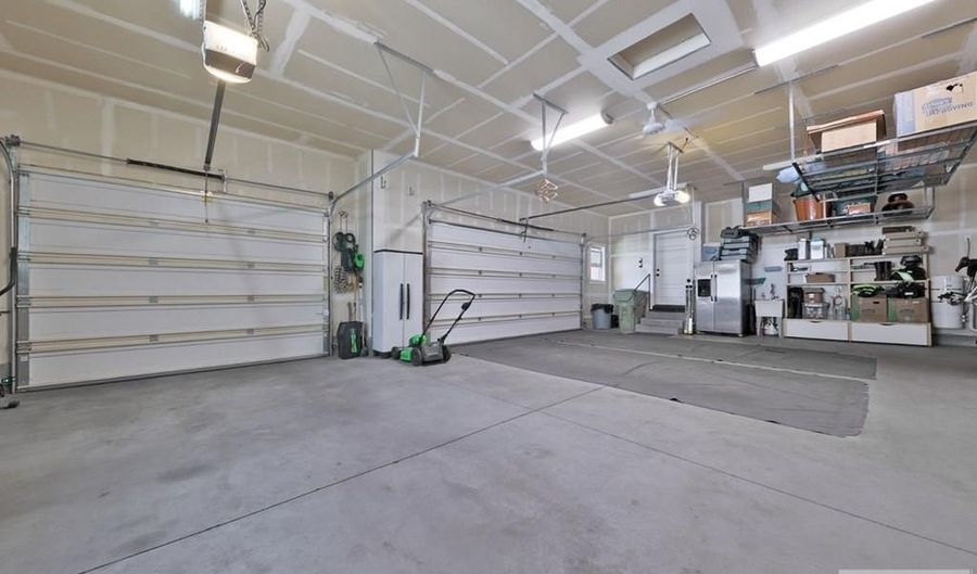 6349 E Tower Castle Loop, Ammon, ID 83406 - 5 Beds, 3 Bath