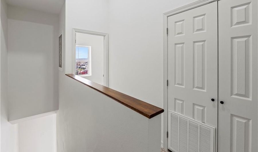 1412 E Karen Dr A, Alton, TX 78573 - 2 Beds, 3 Bath