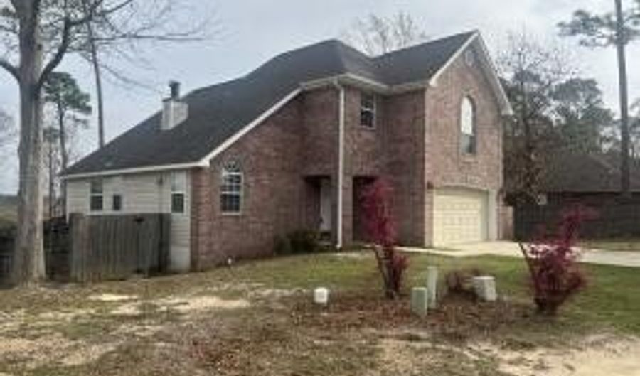 2106 Lauren Dr, Biloxi, MS 39532 - 3 Beds, 2 Bath