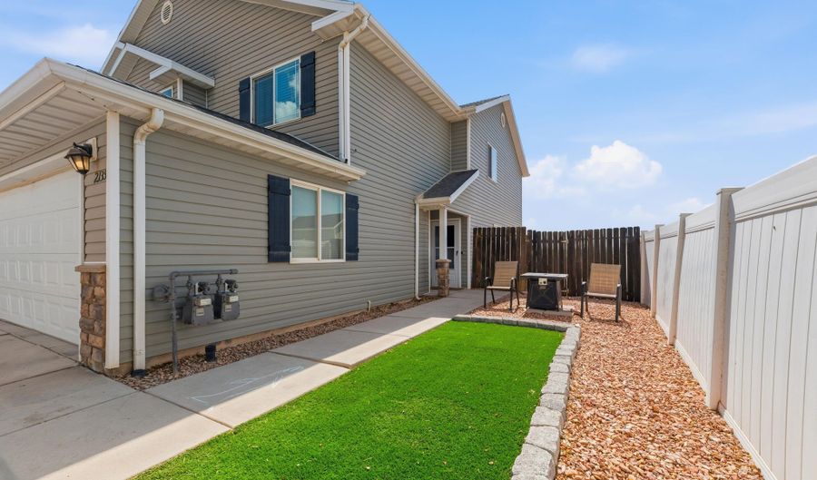 2135 N 550 W, Cedar City, UT 84721 - 3 Beds, 3 Bath