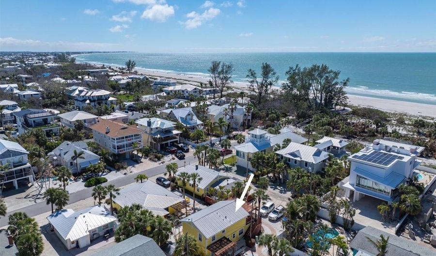 110 OAK Ave A, Anna Maria, FL 34216 - 2 Beds, 2 Bath