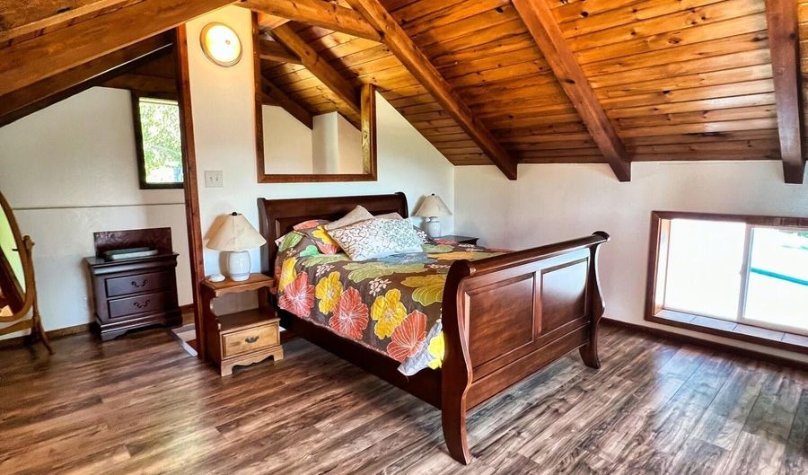 260 Rustic Ln, Bonners Ferry, ID 83805 - 3 Beds, 2 Bath