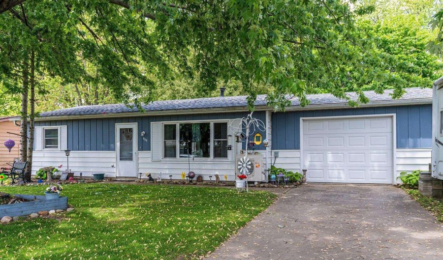 905 Dublin Ln, Angola, IN 46703 - 3 Beds, 1 Bath