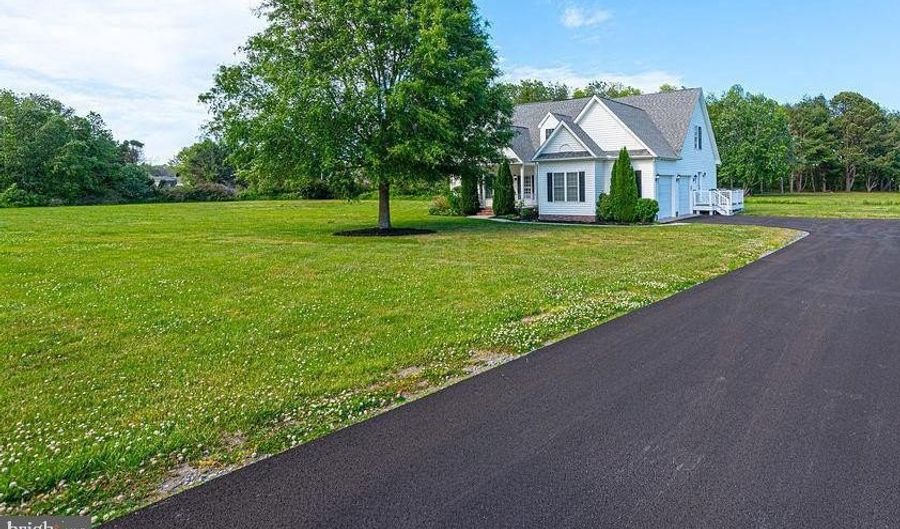 10342 FRIENDSHIP Rd, Berlin, MD 21811 - 4 Beds, 4 Bath