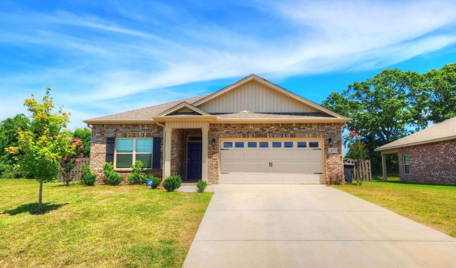 14970 Eva Cir, Athens, AL 35613 - 3 Beds, 2 Bath