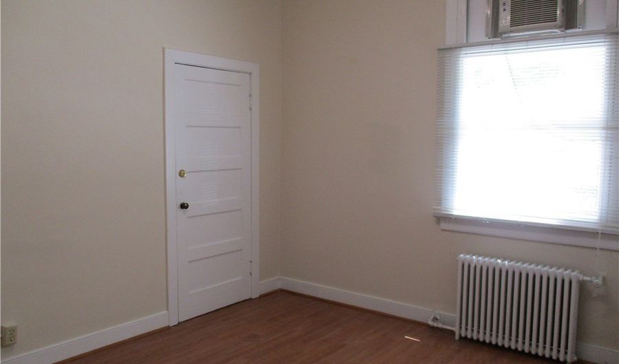 116 N Railroad Ave, Ashland, VA 23015 - 0 Beds, 0 Bath