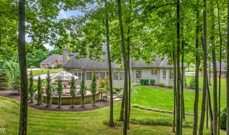 924 Woodcrest Way, Anderson, IN 46012 - 3 Beds, 4 Bath