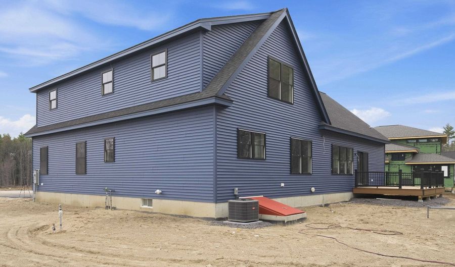 14 Stacey Ln 2, Chester, NH 03036 - 3 Beds, 3 Bath