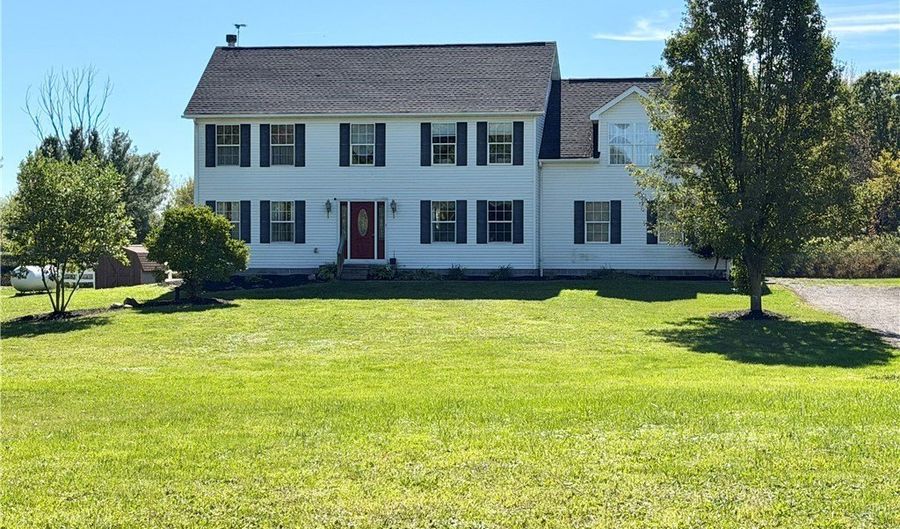 7374 Virginia Rd, Atwater, OH 44201 - 5 Beds, 3 Bath