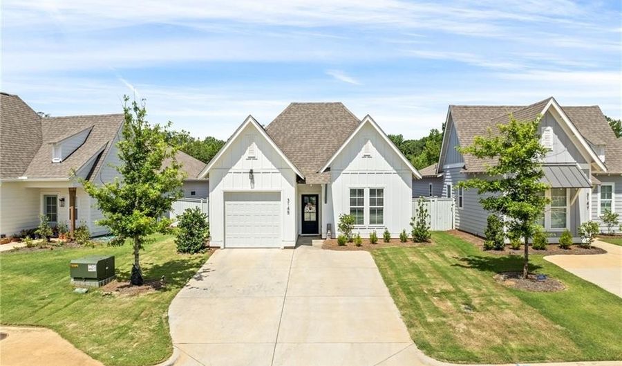 3145 BOTTLE Way, Auburn, AL 36830 - 3 Beds, 2 Bath